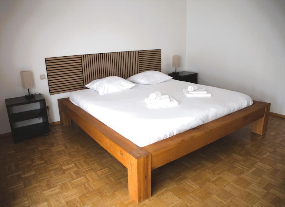 Cozy 3 Bedroom House With 11 Kw Electric Car Charger Hesperange Esterno foto