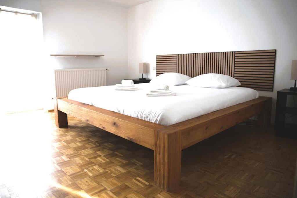 Cozy 3 Bedroom House With 11 Kw Electric Car Charger Hesperange Esterno foto