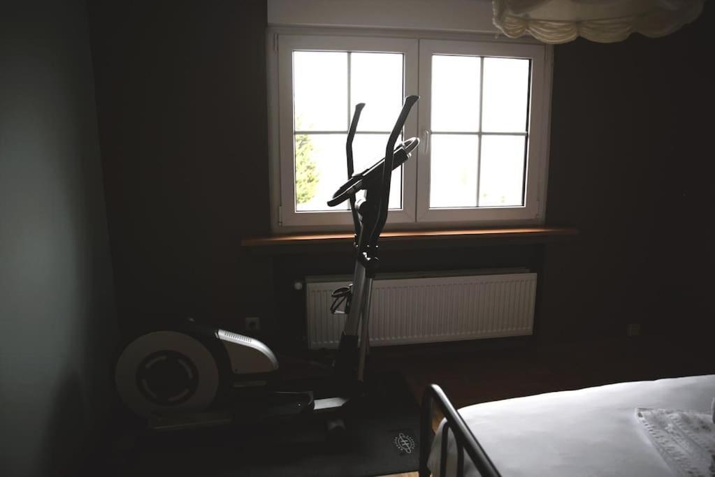 Cozy 3 Bedroom House With 11 Kw Electric Car Charger Hesperange Esterno foto
